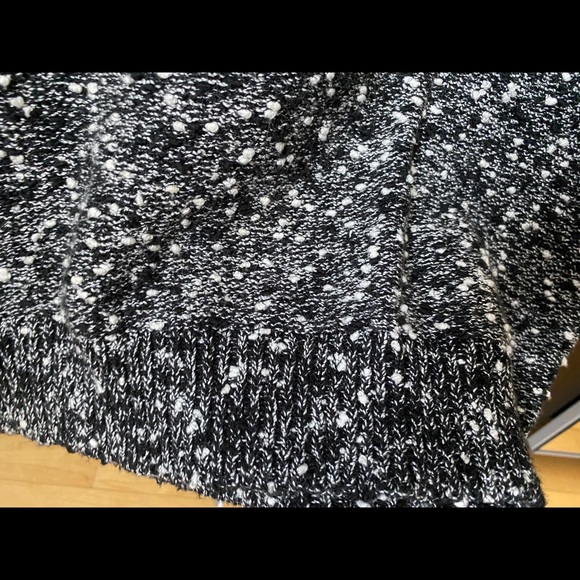 Ann Taylor Back Zip Shirt - Picture 4 of 4